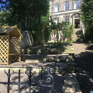 georgian-townhouse-garden-oasis-whitby.yorkshirehotels.net/